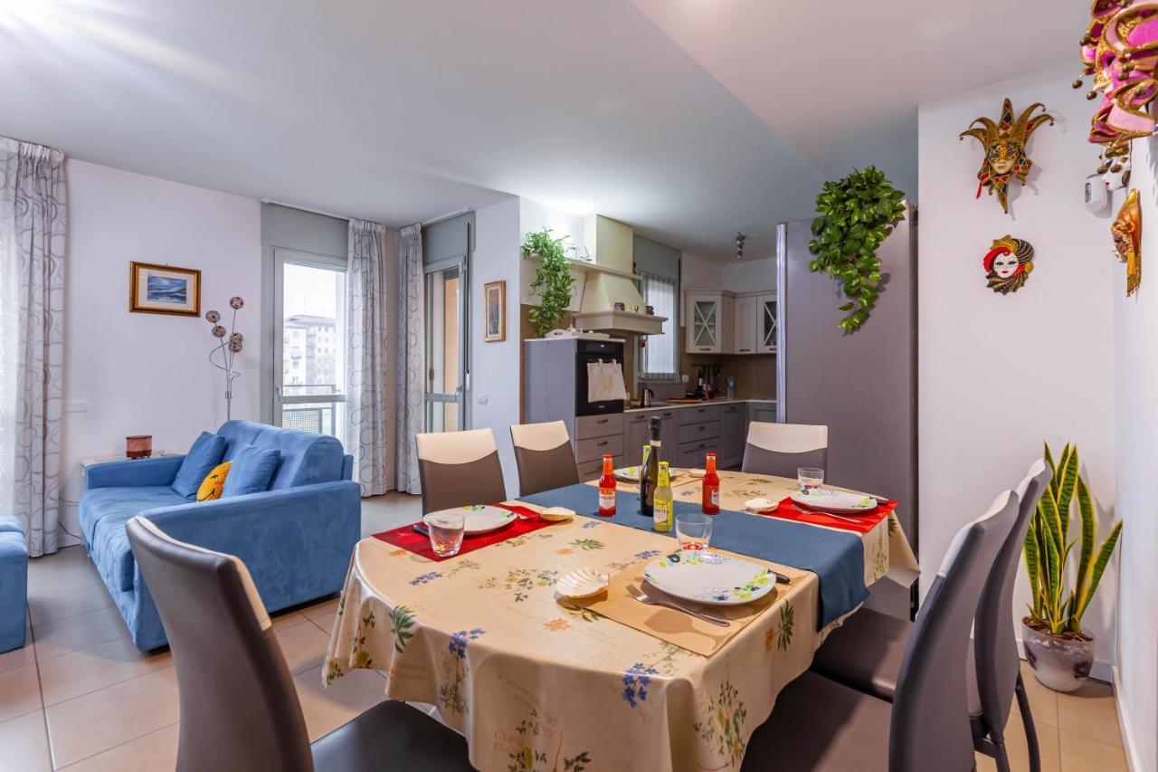 Milano Balcony Apt Lägenhet Exteriör bild